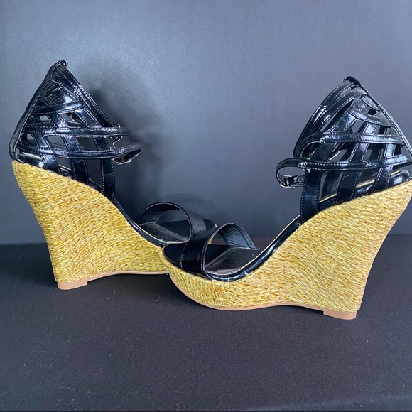❤️Playboy Sexy wedge strappy heels 👠 Black, NWOT Size 6 - Picture 10 of 14